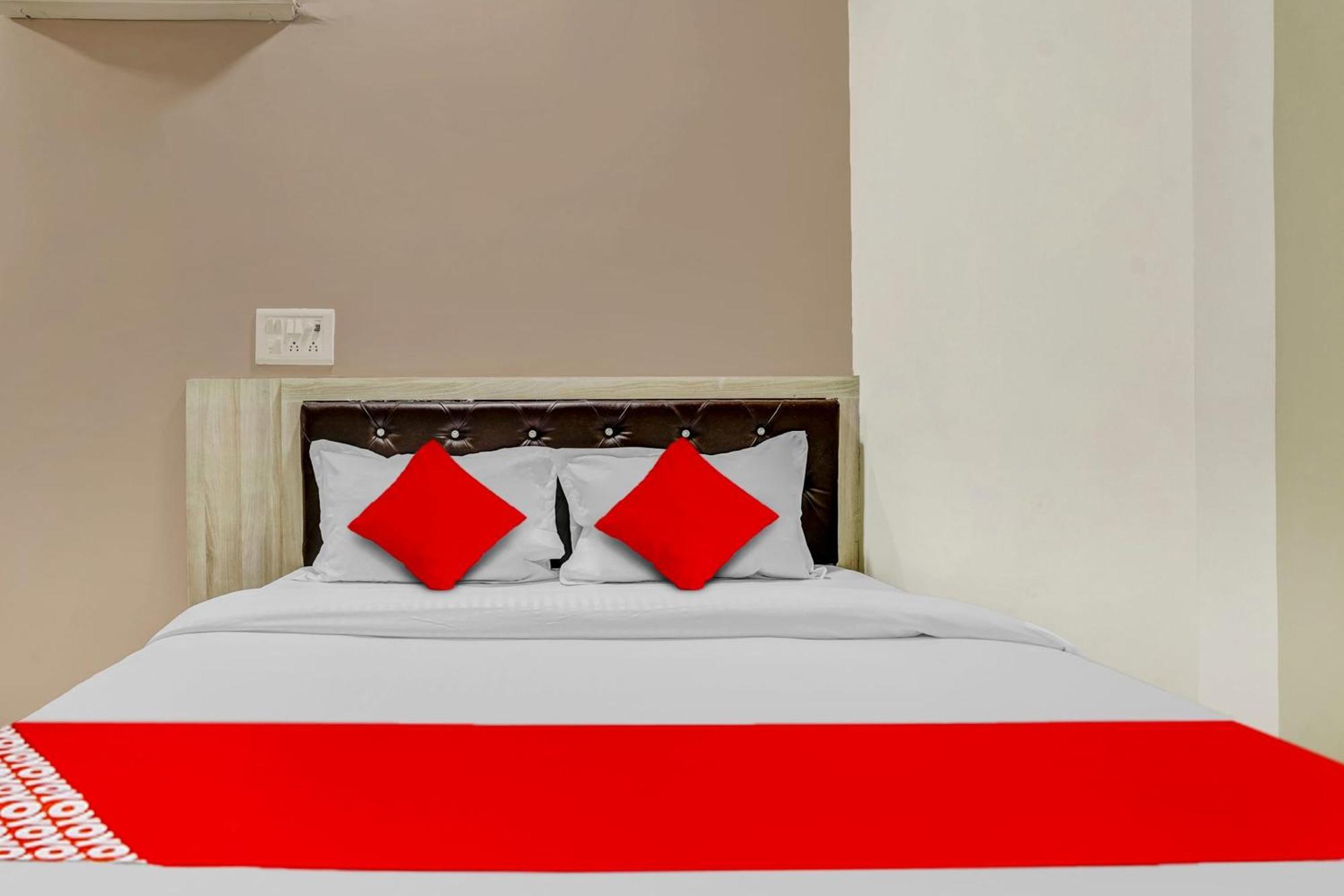 O Relax Palace Hotel Bombaj